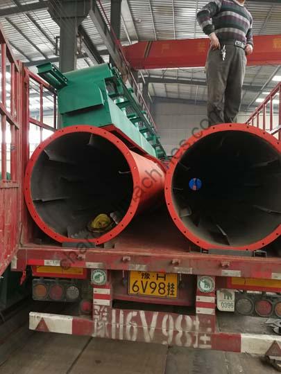 Les clients indonésiens nous font part de leurs commentaires positifs sur la machine à fabriquer du charbon de bois à partir de la coque de noix de coco.