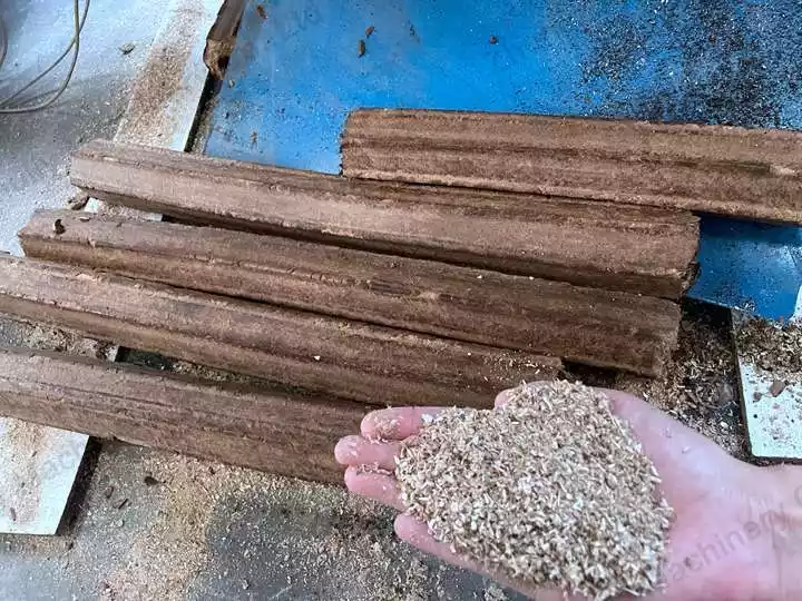 sawdust briquettes making