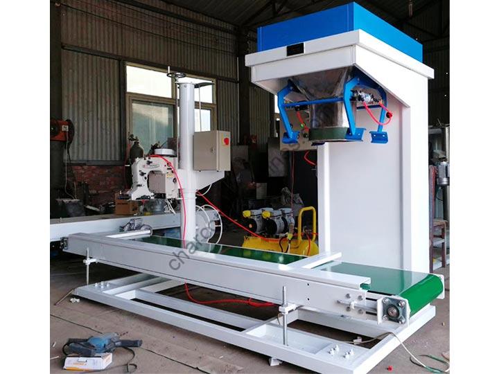 wood pellets packaging machine