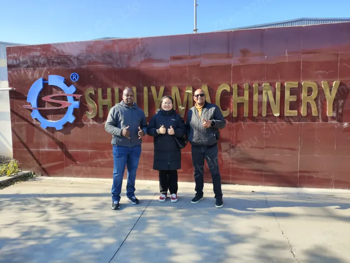 visita de cliente keniano